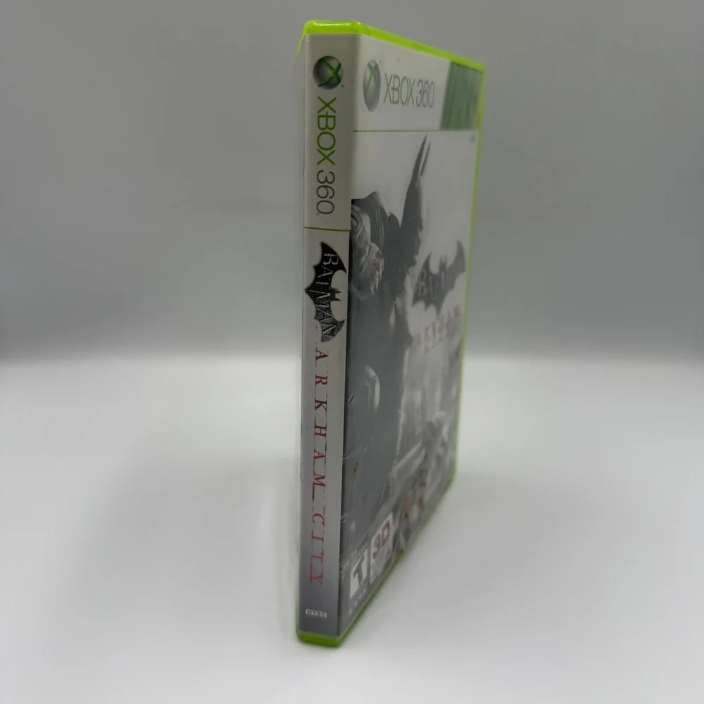 Batman Arkham City Xbox 360 Microsoft Action Adventure Game CIB Cracked Case
